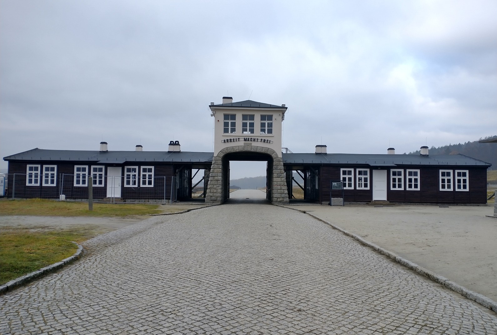 
RENOWACJA ZABYTKÓW 
Alta Sp. z o.o.
Galeria  Kontakt 
