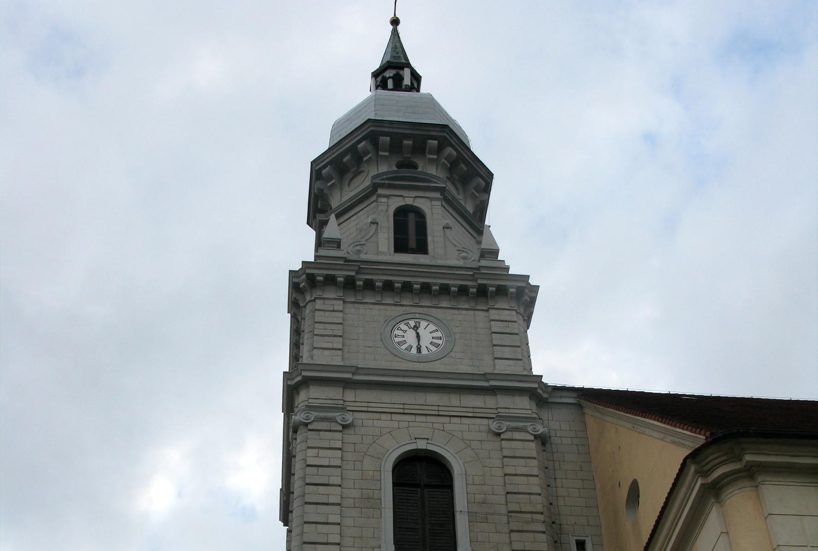 
RENOWACJA ZABYTKÓW 
Alta Sp. z o.o.
Galeria  Kontakt 
