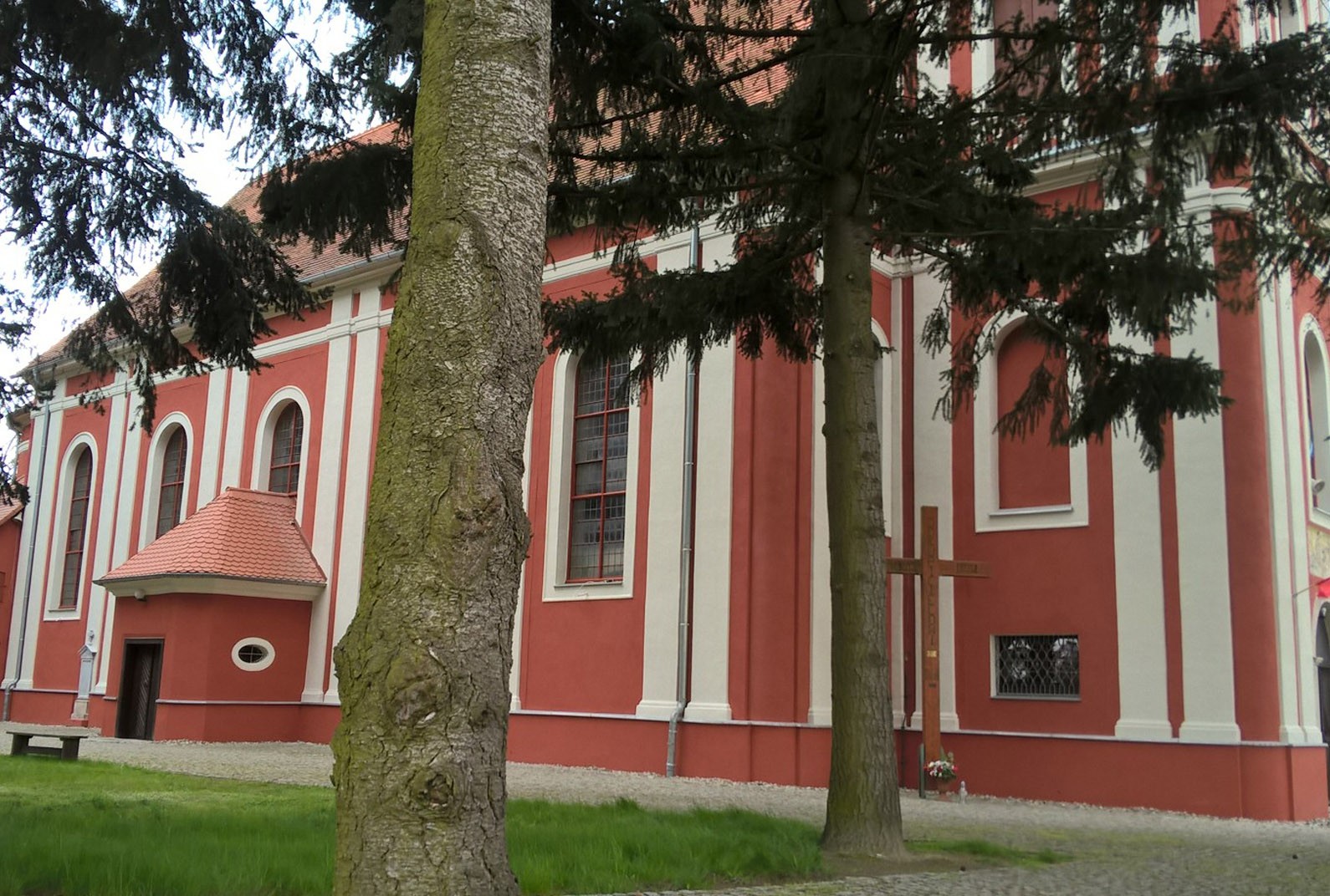 
RENOWACJA ZABYTKÓW 
Alta Sp. z o.o.
Galeria  Kontakt 
